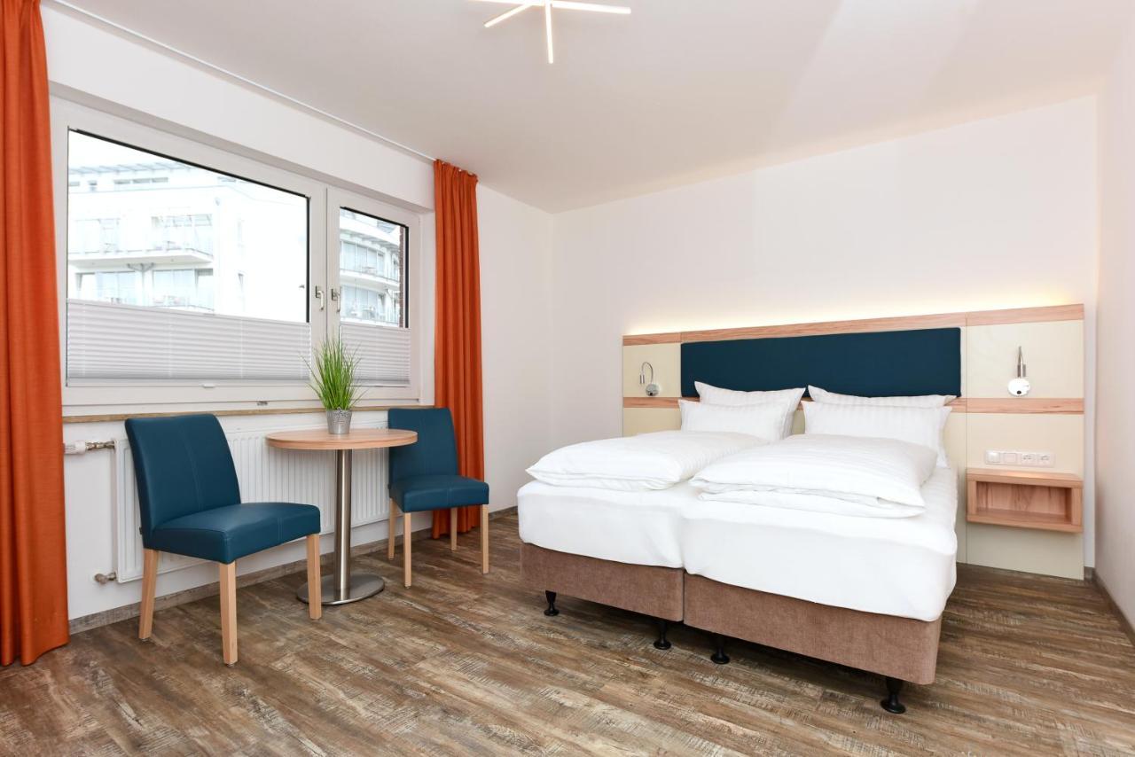 Haus Zur Moewe Mit Fruehstuecksoption Apartment Bensersiel Bagian luar foto
