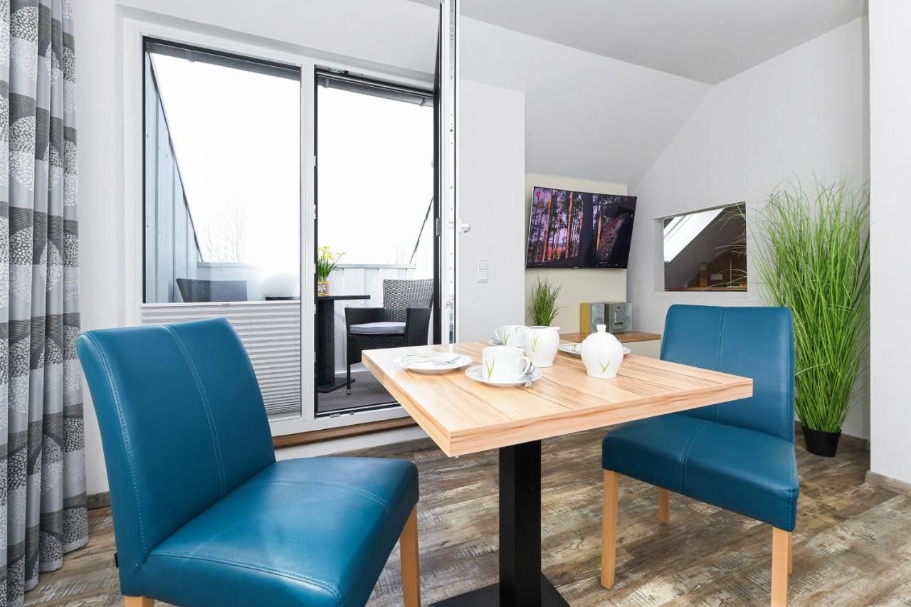 Haus Zur Moewe Mit Fruehstuecksoption Apartment Bensersiel Bagian luar foto