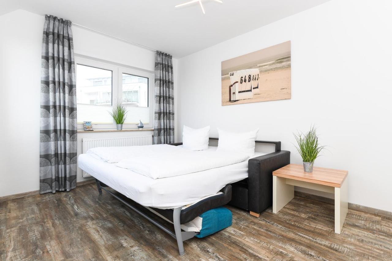Haus Zur Moewe Mit Fruehstuecksoption Apartment Bensersiel Bagian luar foto