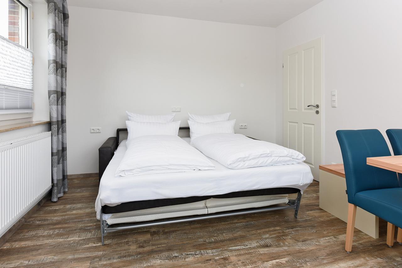 Haus Zur Moewe Mit Fruehstuecksoption Apartment Bensersiel Bagian luar foto