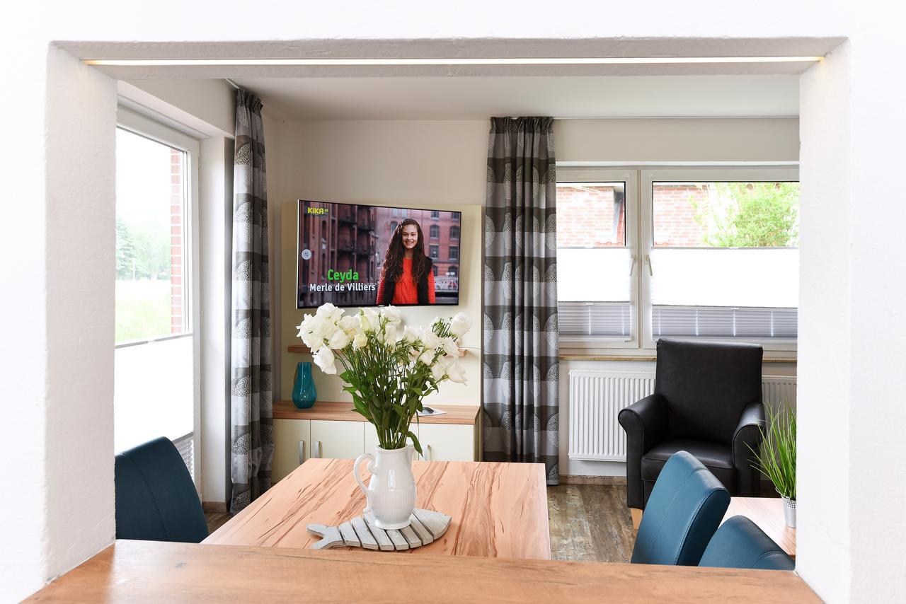 Haus Zur Moewe Mit Fruehstuecksoption Apartment Bensersiel Bagian luar foto