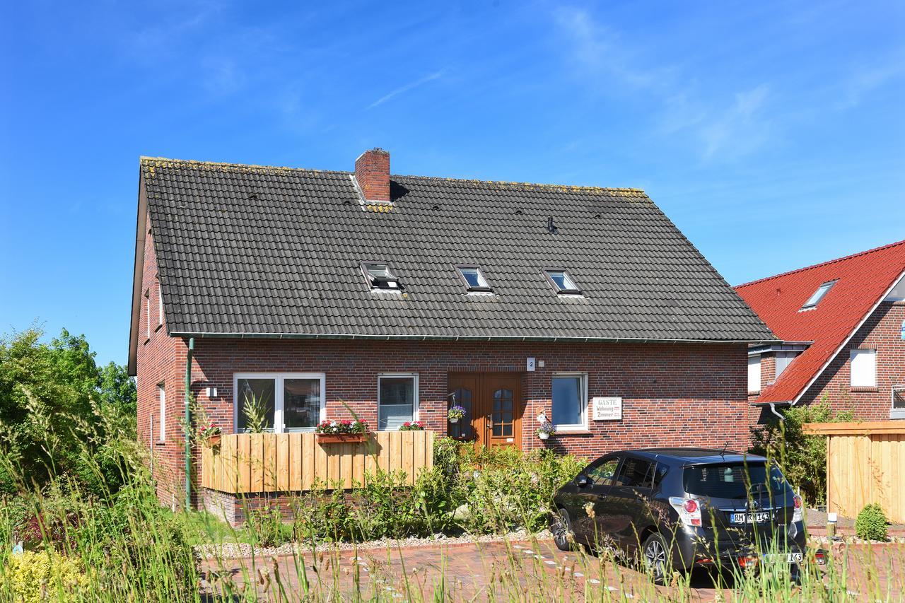 Haus Zur Moewe Mit Fruehstuecksoption Apartment Bensersiel Bagian luar foto